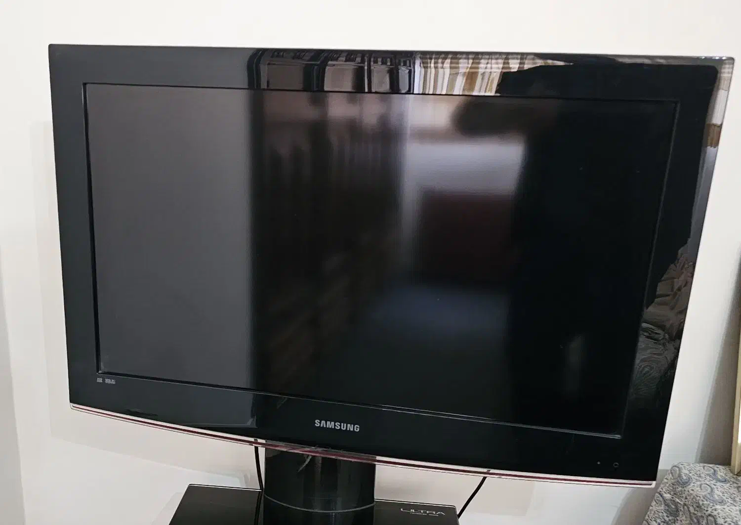 تلویزیون ۳۲ اینچ سامسونگ|تلویزیون و پروژکتور|تهران, سردارجنگل|دیوار