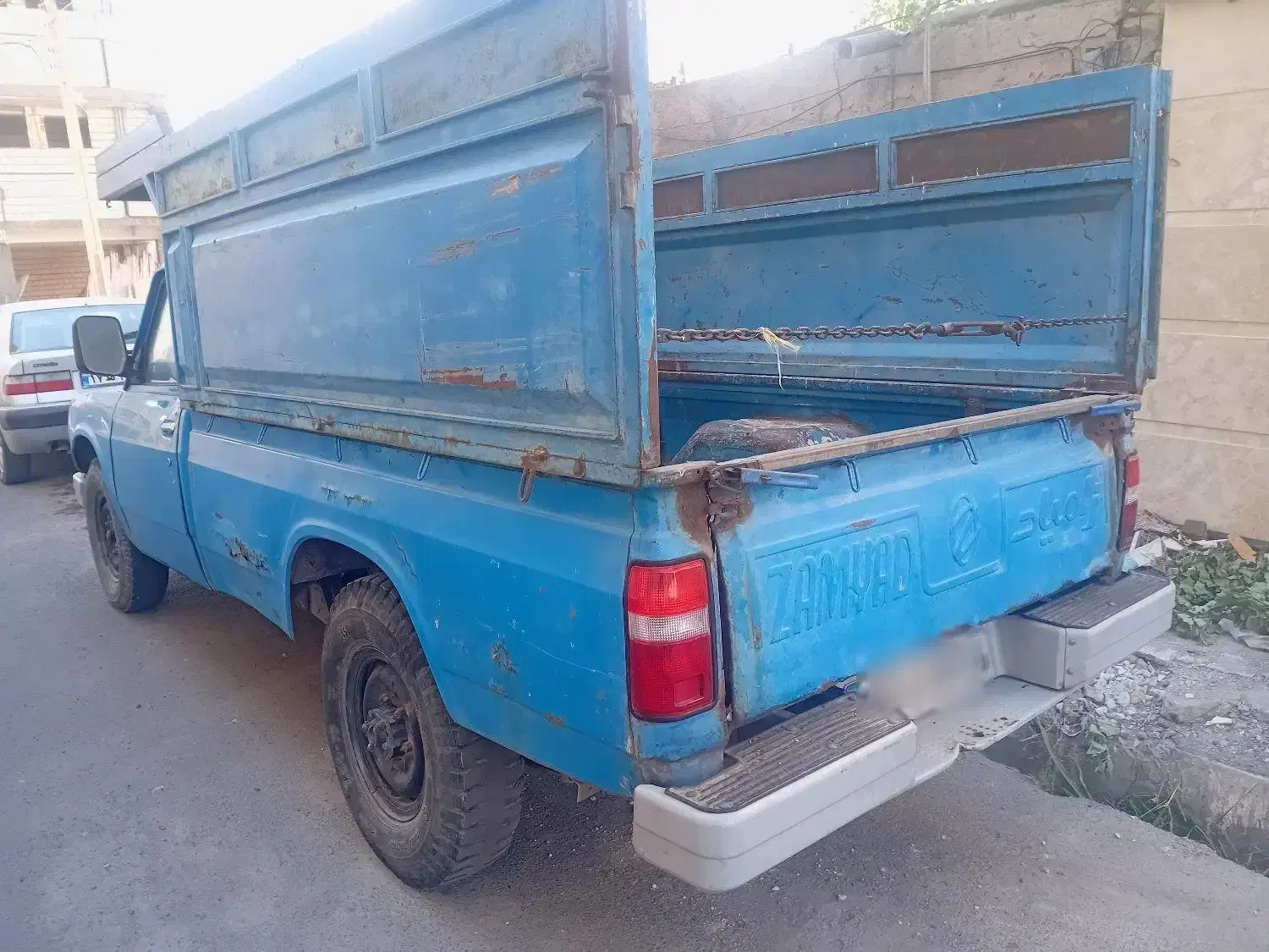 فروش یک دستگاه نیسان مدل ۸۴|خودرو سواری و وانت|میانه, |دیوار