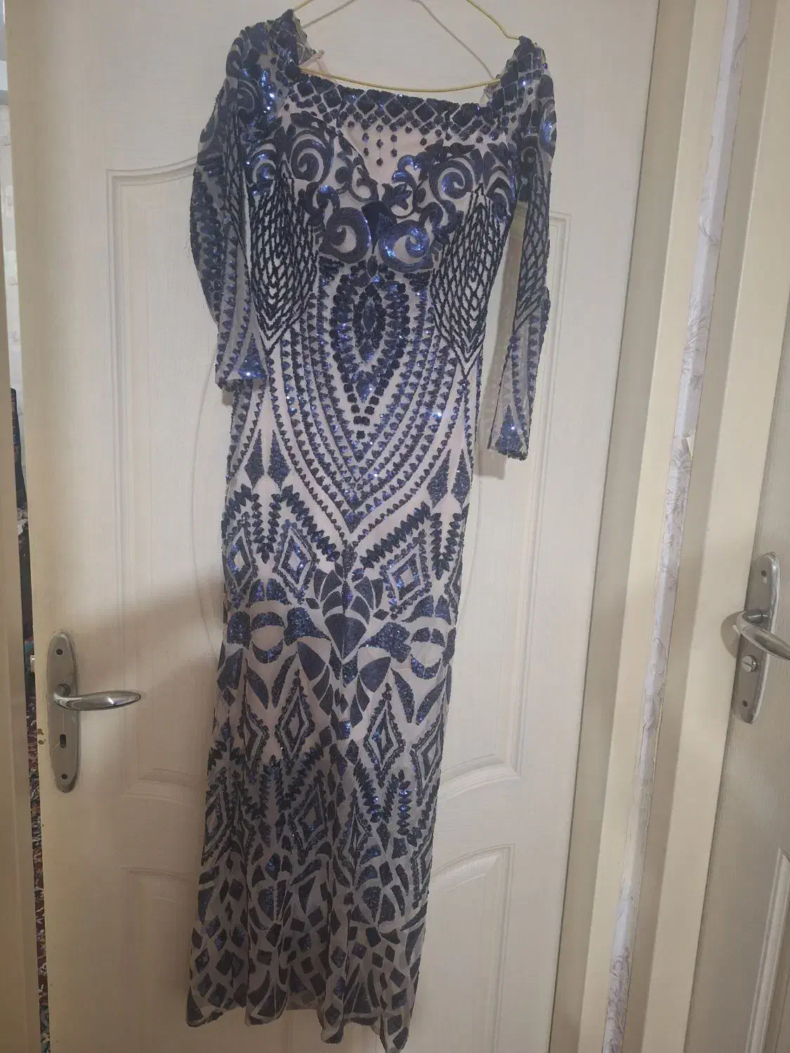 پیراهن مجلسی|لباس|زنجان, |دیوار