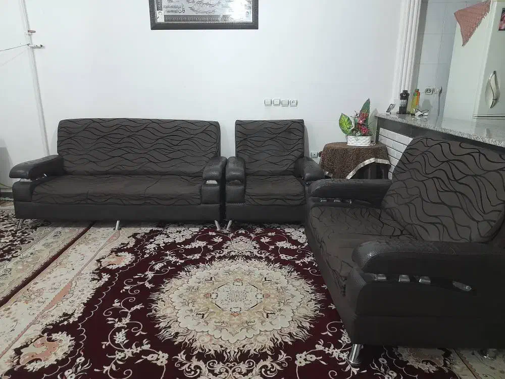 مبل راحتی ۷ نفره|مبلمان خانگی و میز عسلی|خرم‌آباد, |دیوار