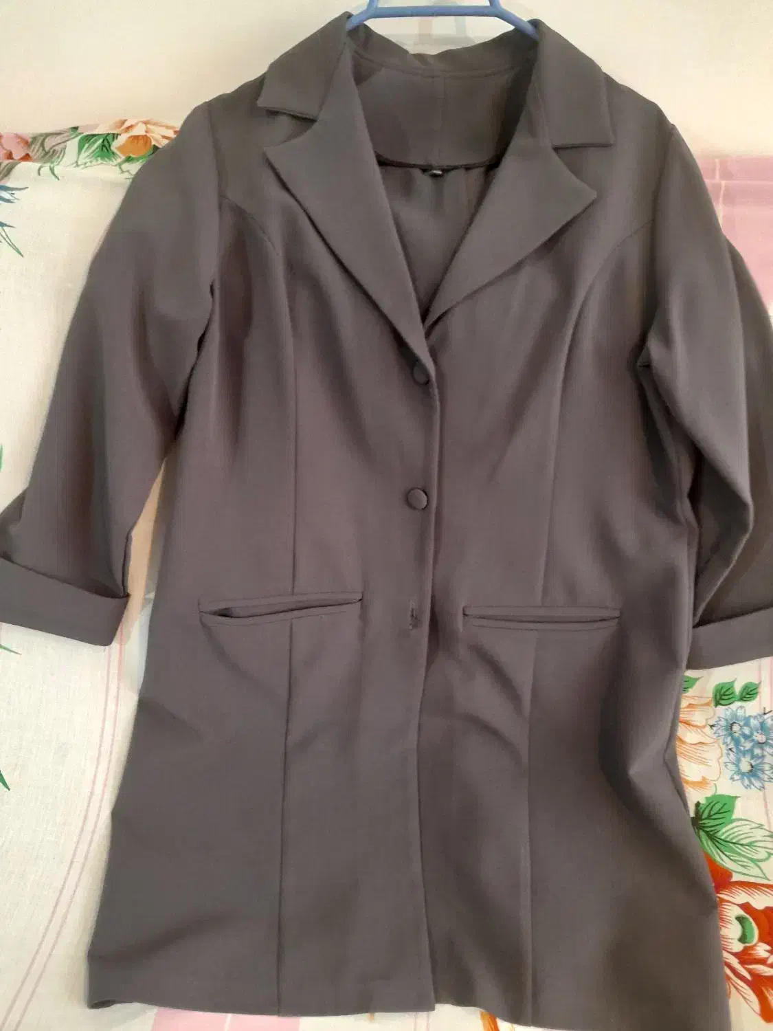 کت وشلوار طوسی|لباس|مرند, |دیوار