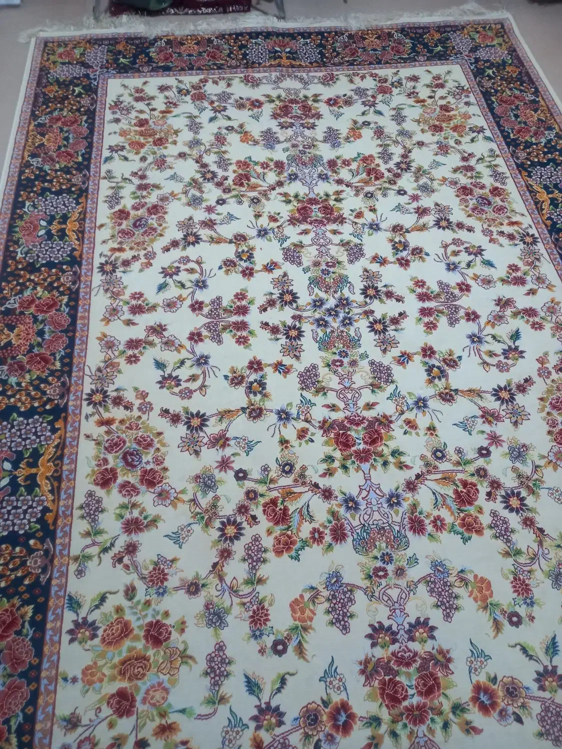 ۲ تخته فرش ۶ متری خیلی نو ۷۰۰ شانه|فرش|بومهن, |دیوار