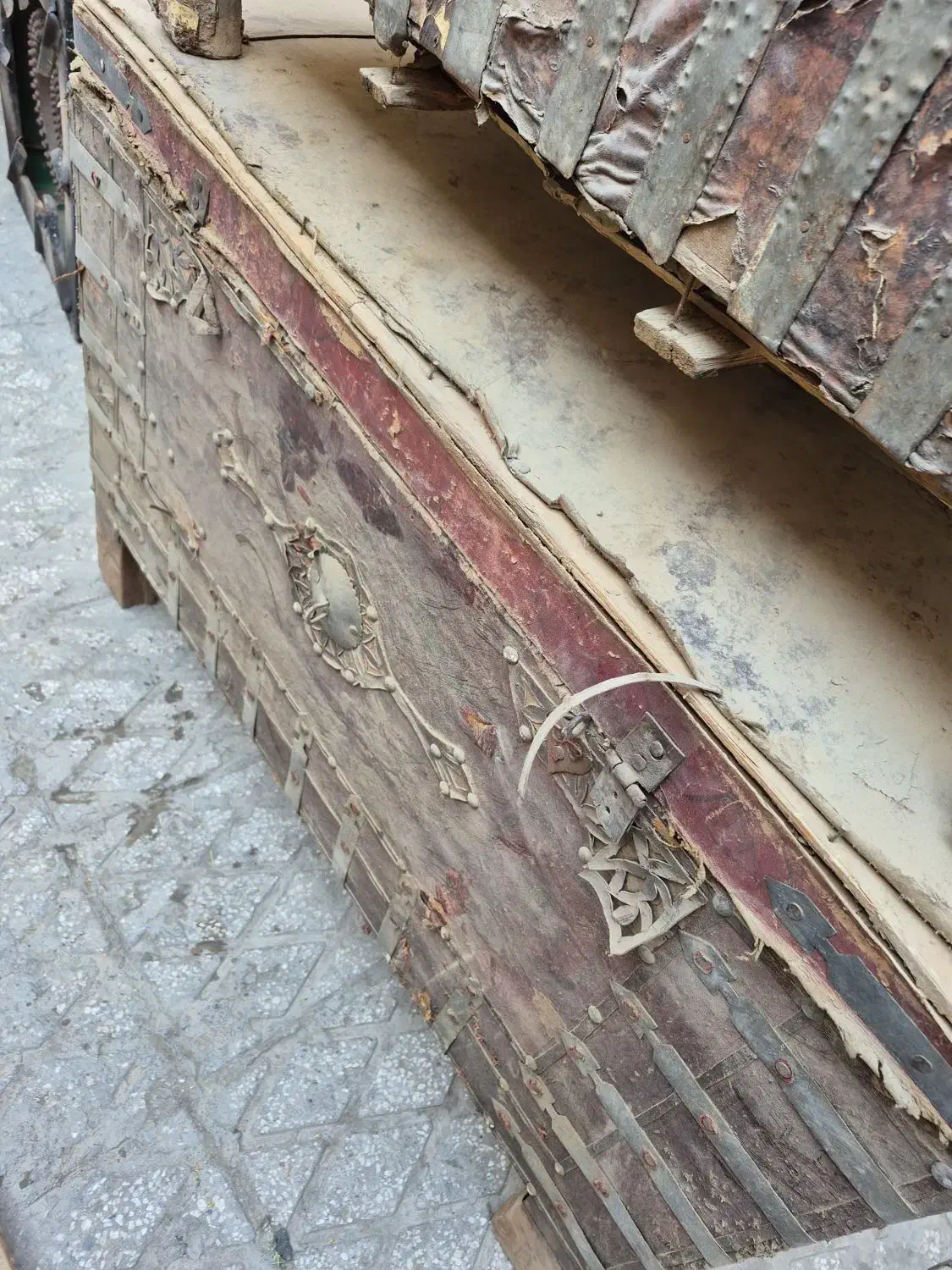 ۲ عدد صندوق عتیقه|کلکسیون اشیاء عتیقه|یزد, |دیوار