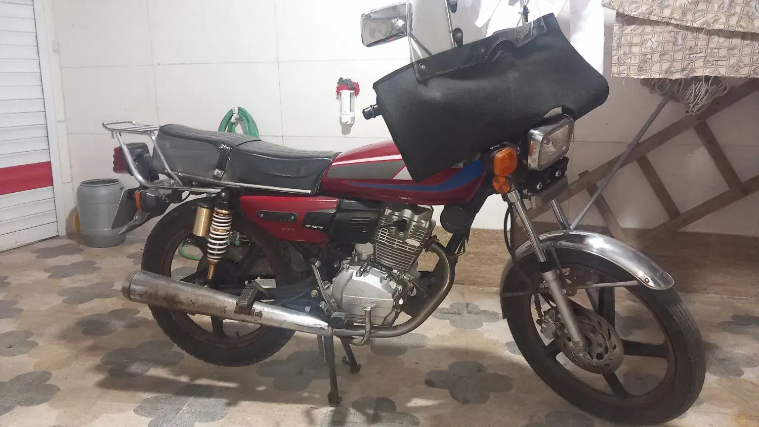 هوندا ۲۰۰مدل ۴۰۱|موتورسیکلت|رشت, کوی قدس|دیوار