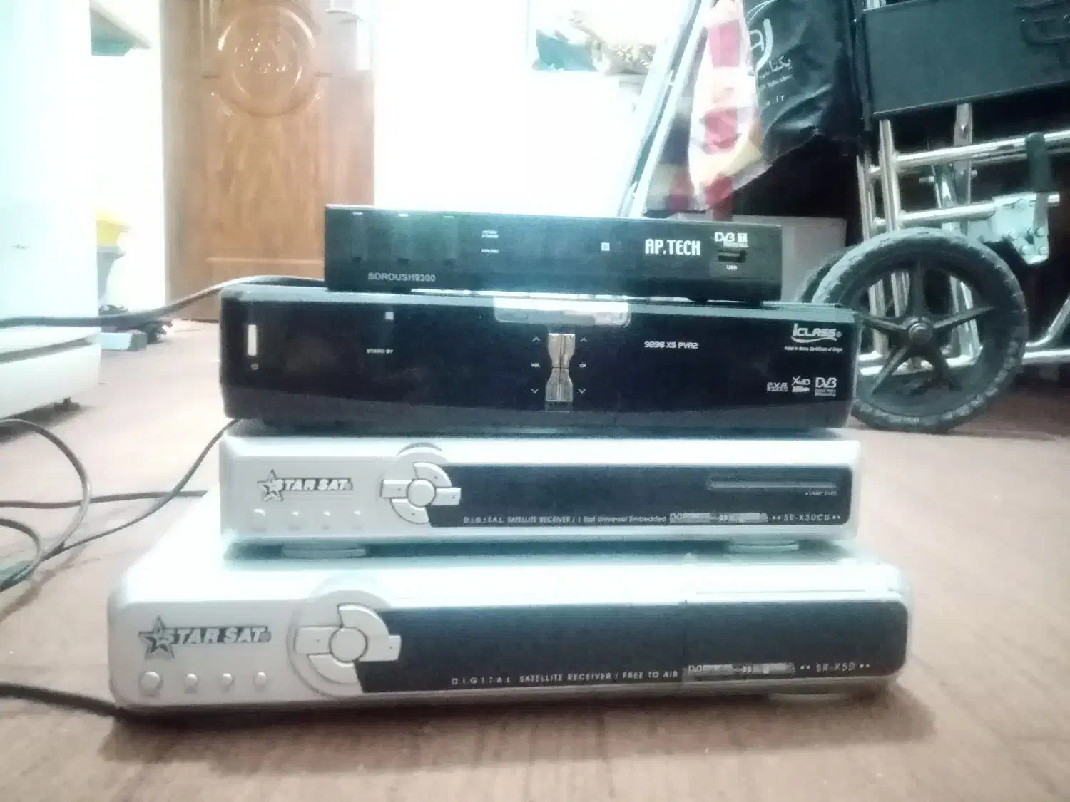 4تاگیرنده دیجیتال|صوتی و تصویری|زرند, |دیوار