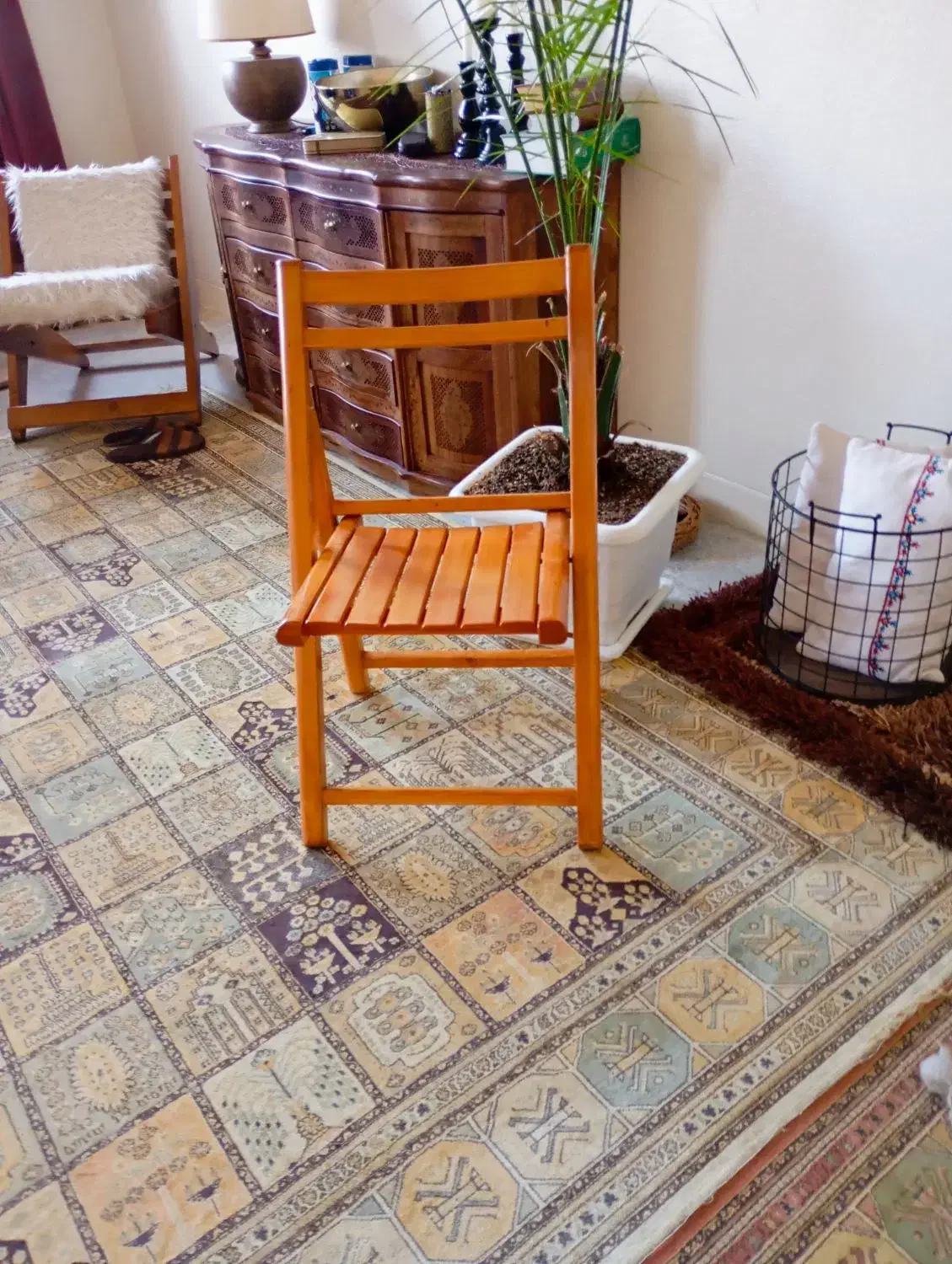 صندلی تاشو ایکیا|صندلی و نیمکت|شاهین‌شهر, فردوسی|دیوار