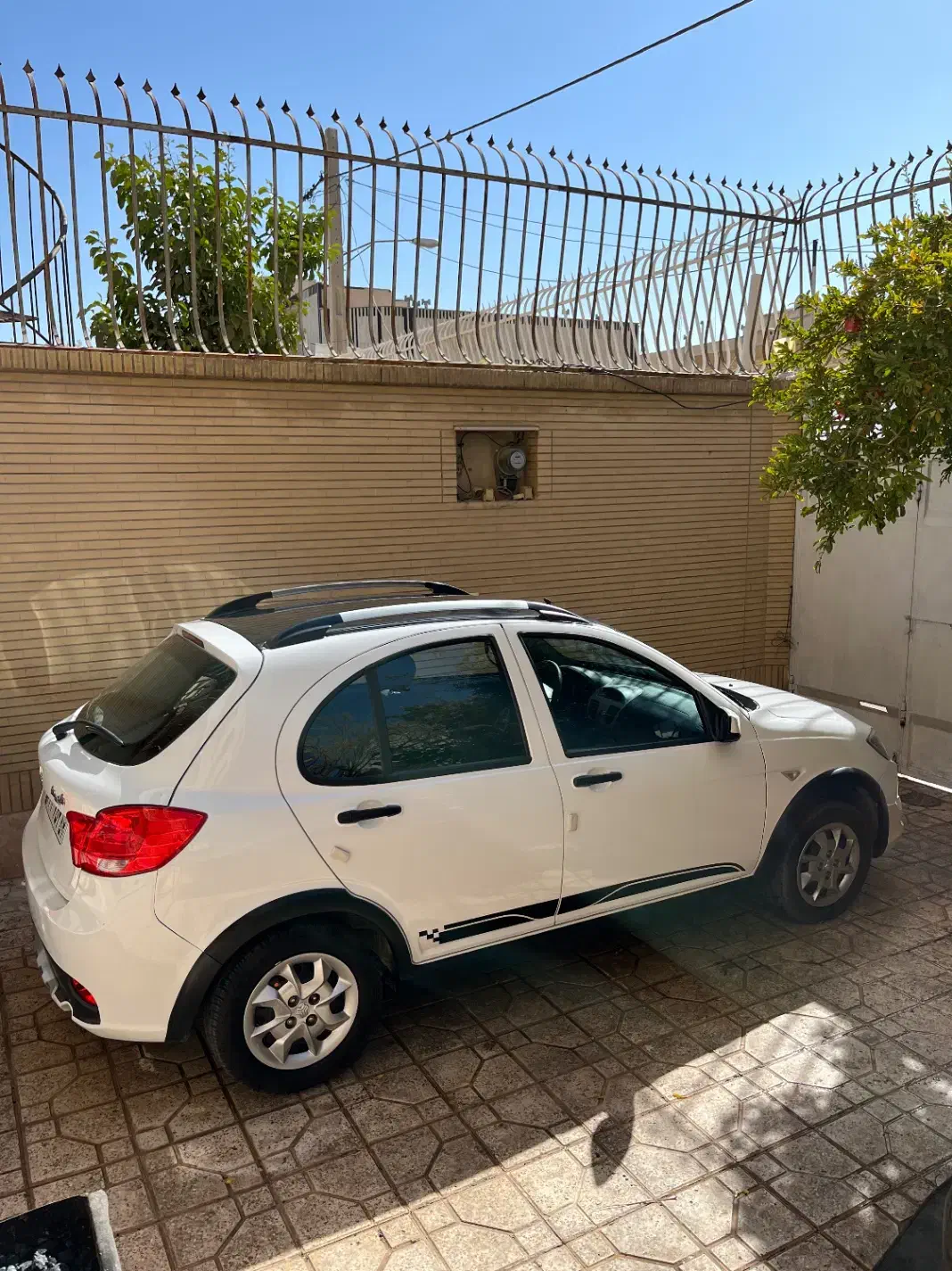 کوییک r مدل ۱۴۰۲|خودرو سواری و وانت|شاهینشهر, پاسداران|دیوار