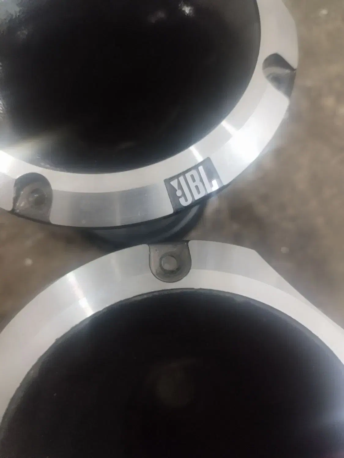 هورن|سیستم صوتی خانگی|میانه, |دیوار