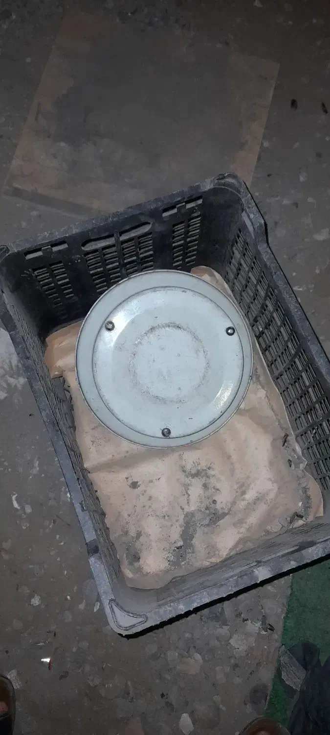 پنکه سقفی سالم سنگین|پنکه و تصفیهکنندهٔ هوا|قائمشهر, |دیوار