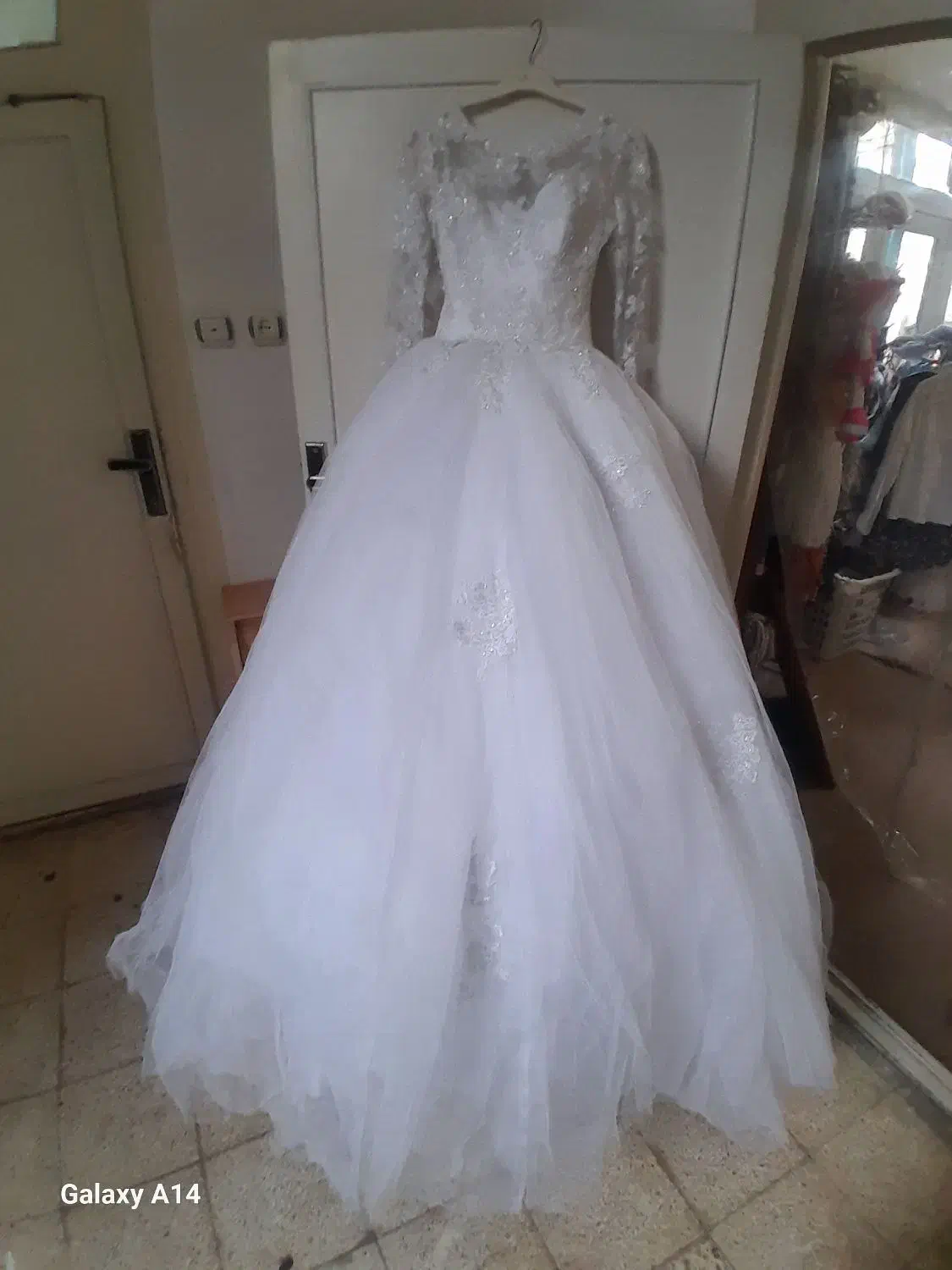 لباس عروس به قیمت مناسب|لباس|ارومیه, |دیوار