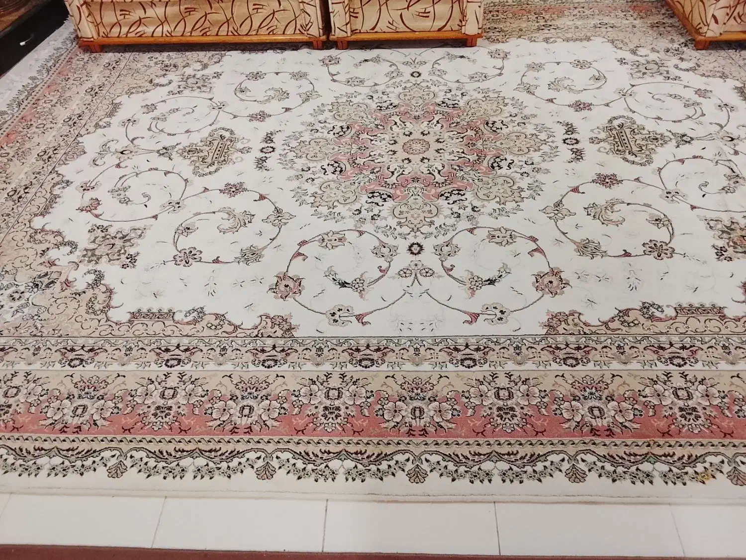 فرش 12متری|فرش|لاهیجان, کوی زمانی|دیوار