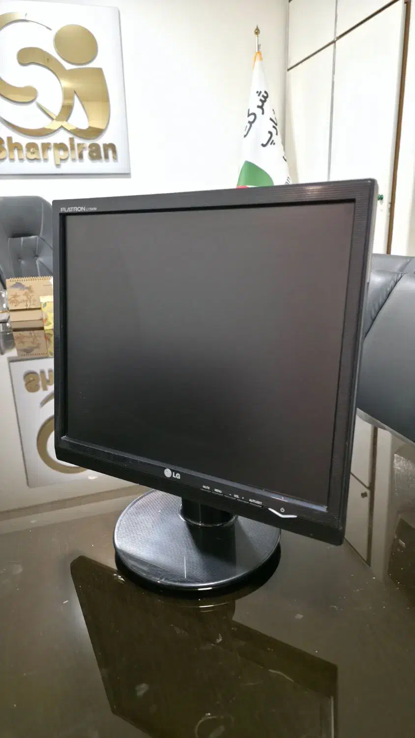 مانیتور ۱۷ اینچ بلندگو دار lg مدل l1754sm|قطعات و لوازم جانبی رایانه|تهران, ایرانشهر|دیوار