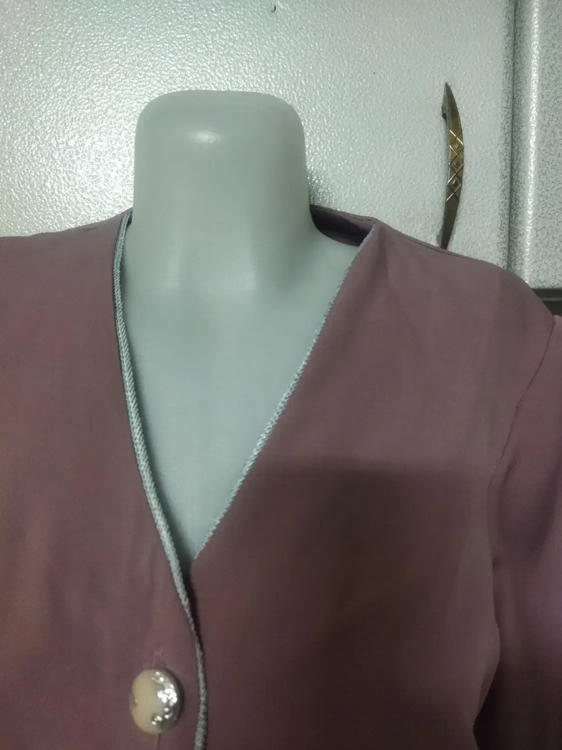 کت وشلوار ست|لباس|قم, بنیاد|دیوار