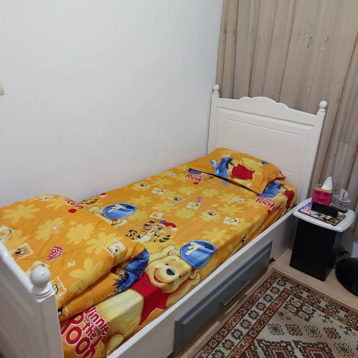 تخت یک نفره چوبی|تخت و سرویس خواب|نوشهر, |دیوار