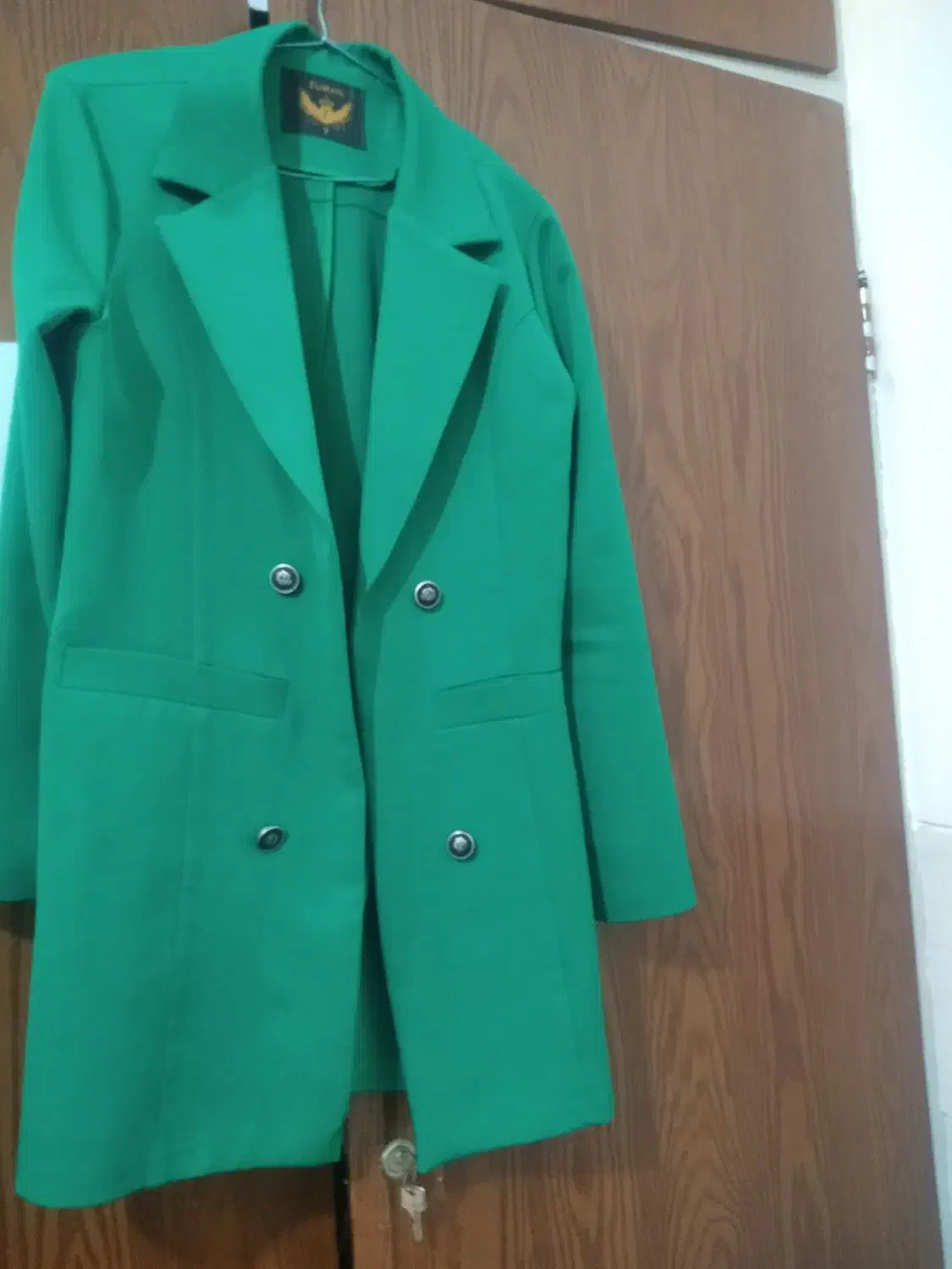 مانتو کتی|لباس|مهریز, |دیوار