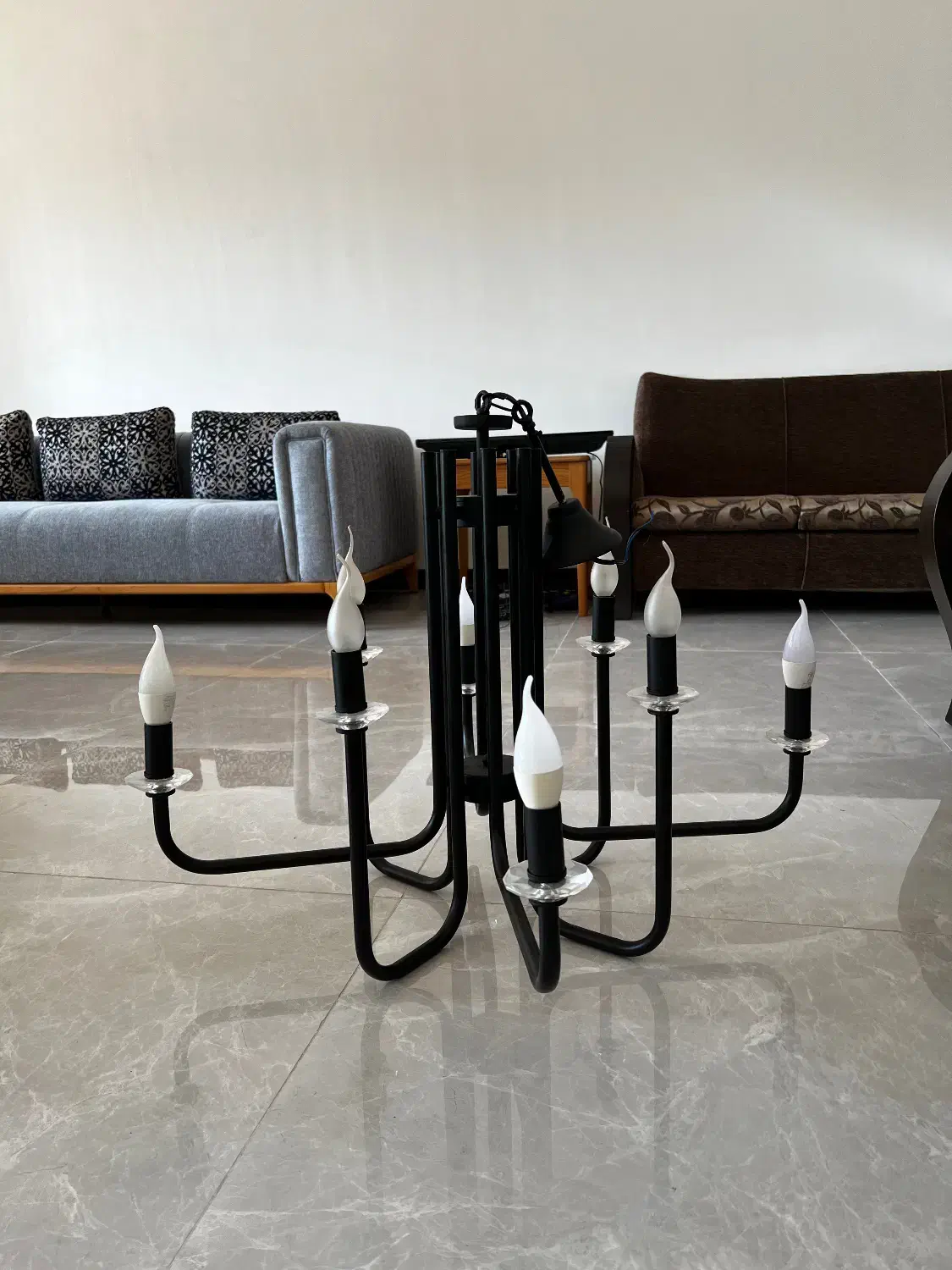 لوستر ۸ شاخه|لوستر و چراغ آویز|رشت, استادسرا|دیوار