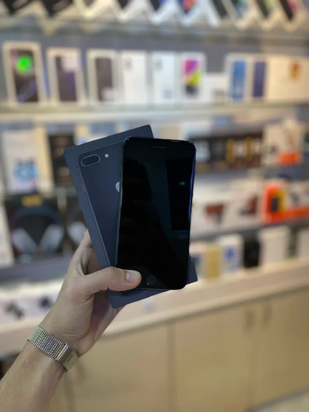 Iphone 8 plus|موبایل|گرگان, |دیوار