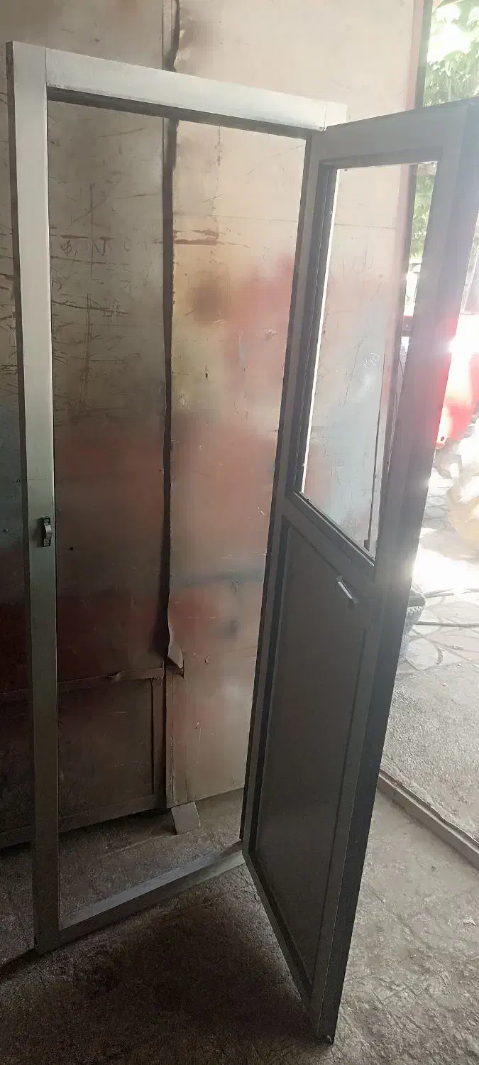 درب سرویس آلومینیومی|مصالح و تجهیزات ساختمان|مینودشت, |دیوار