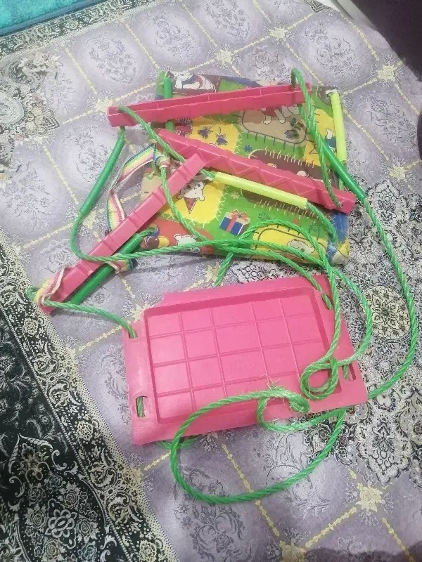 تاب بچگانه|اسباب‌بازی بچه|سبزوار, گلشن|دیوار