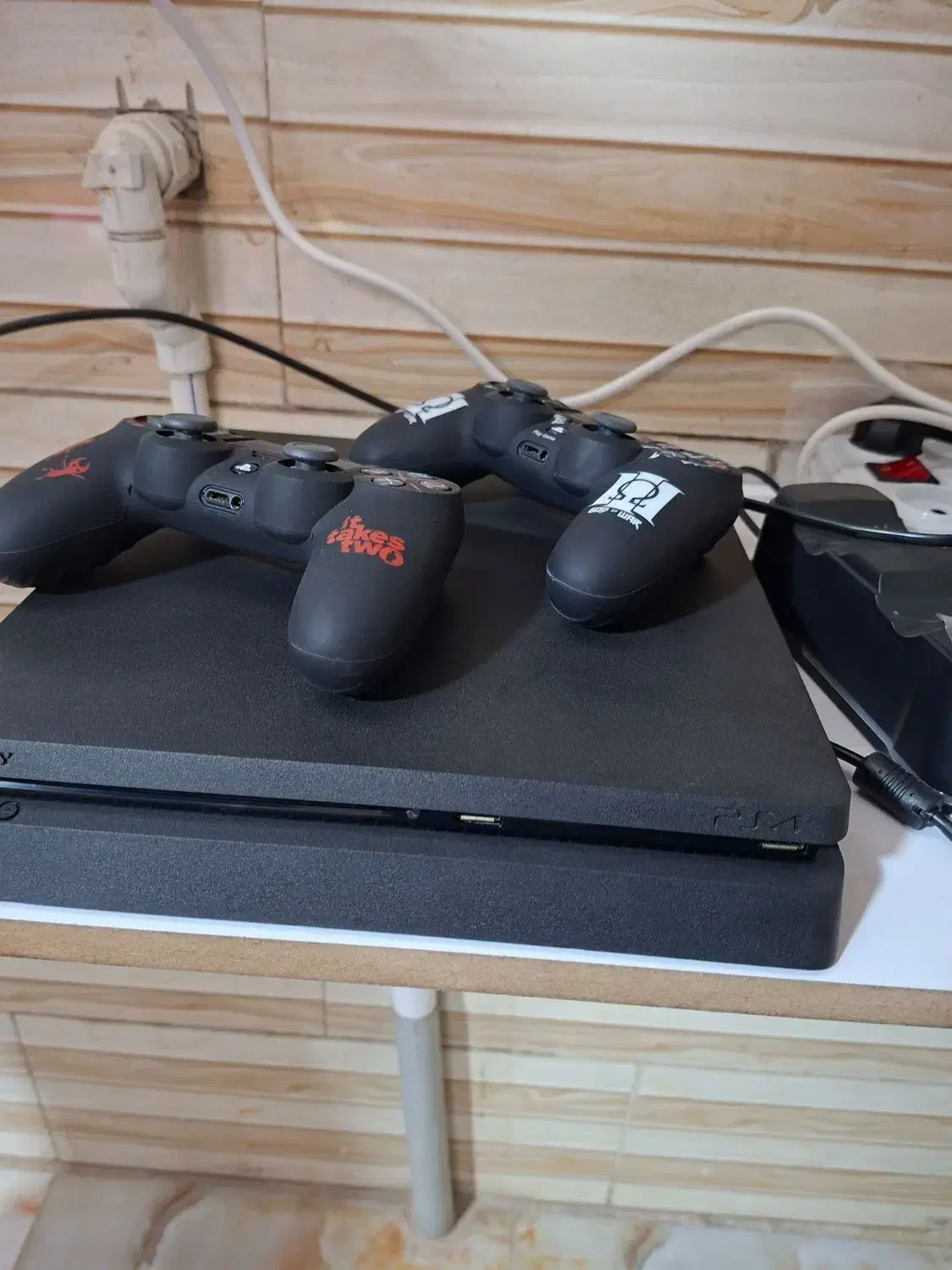 ps4 سالم و کاملا نو slim|کنسول، بازی ویدئویی و آنلاین|کرمان, |دیوار