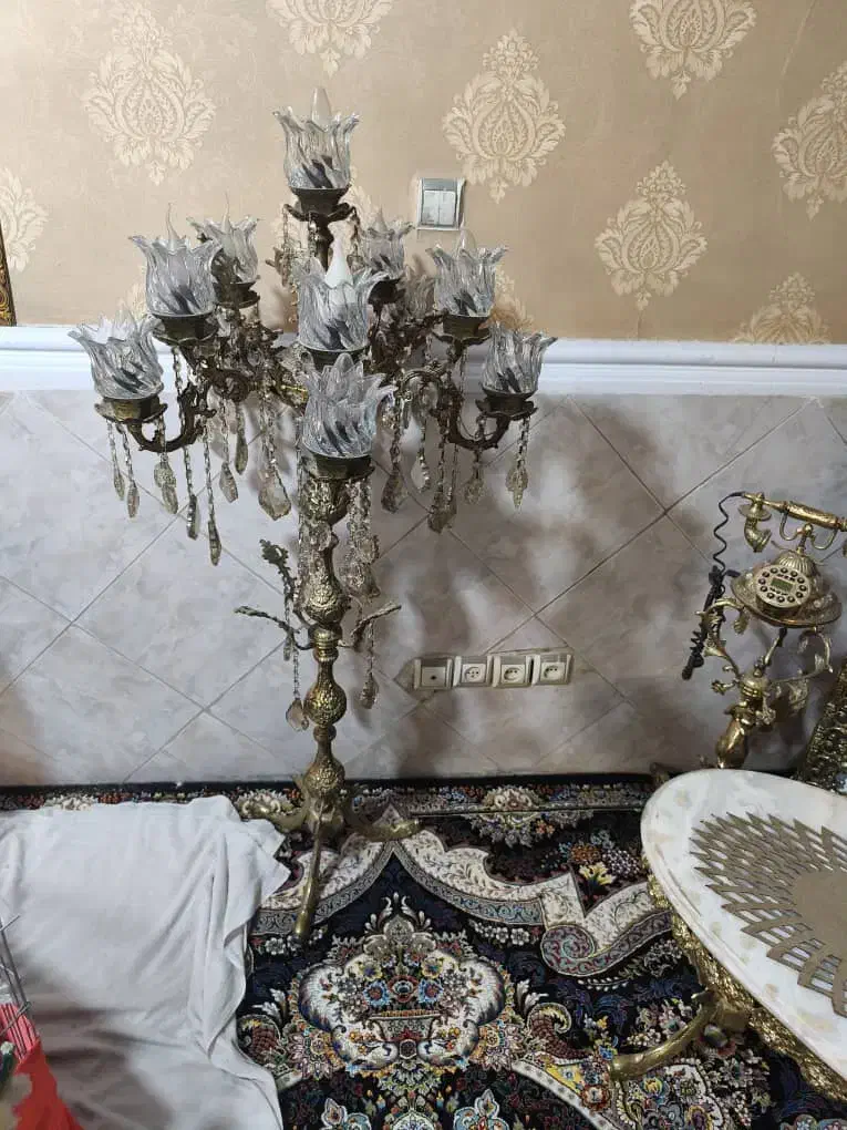 کنار سالنی برنج|چراغ خواب و آباژور|ورامین, ورامین|دیوار