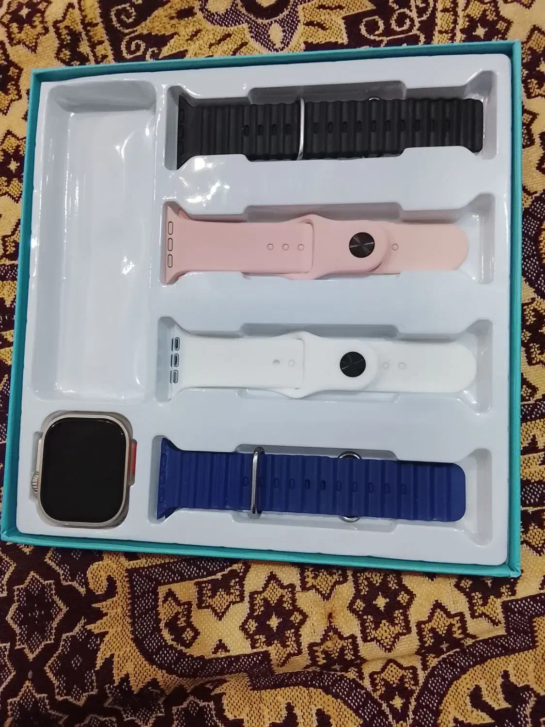 ساعت هوشمند|ساعت|تربتحیدریه, سرمحله|دیوار