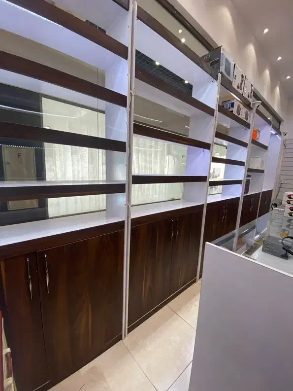 پیشخوان و قفسه کابینت دار مغازه|فروشگاه و مغازه|کیش, |دیوار