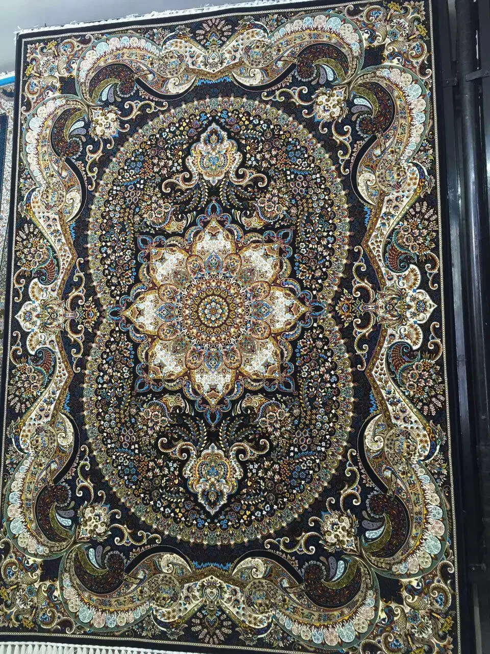 فرش|فرش|رباط‌کریم, الارد|دیوار