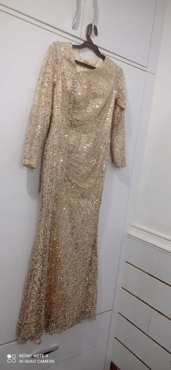 لباس مجلسی|لباس|دهدشت, |دیوار