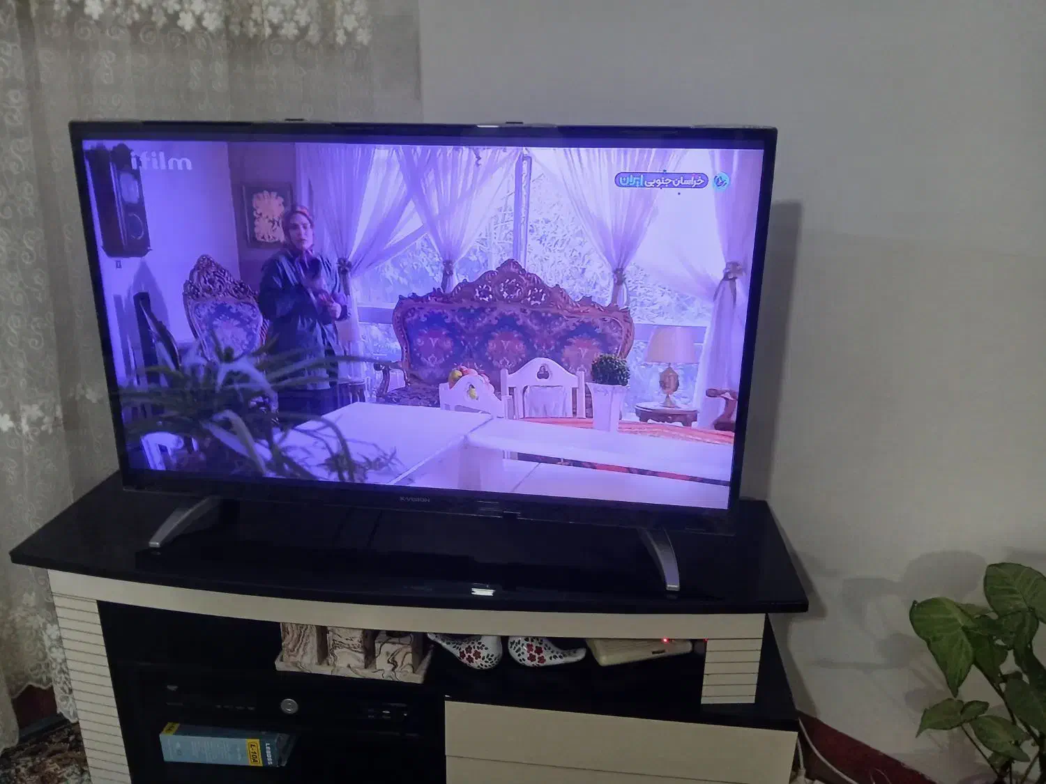 تلویزیون X.VISION|تلویزیون و پروژکتور|خرمآباد, |دیوار