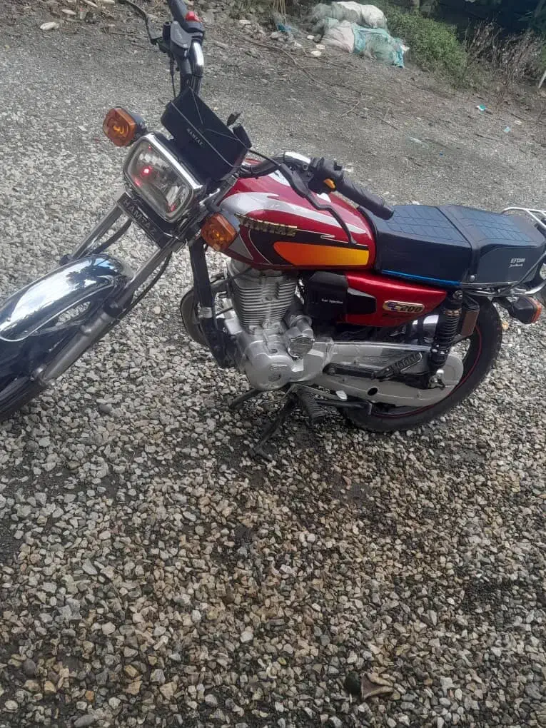 معاوضه با ماشین 1404|موتورسیکلت|حویق, |دیوار