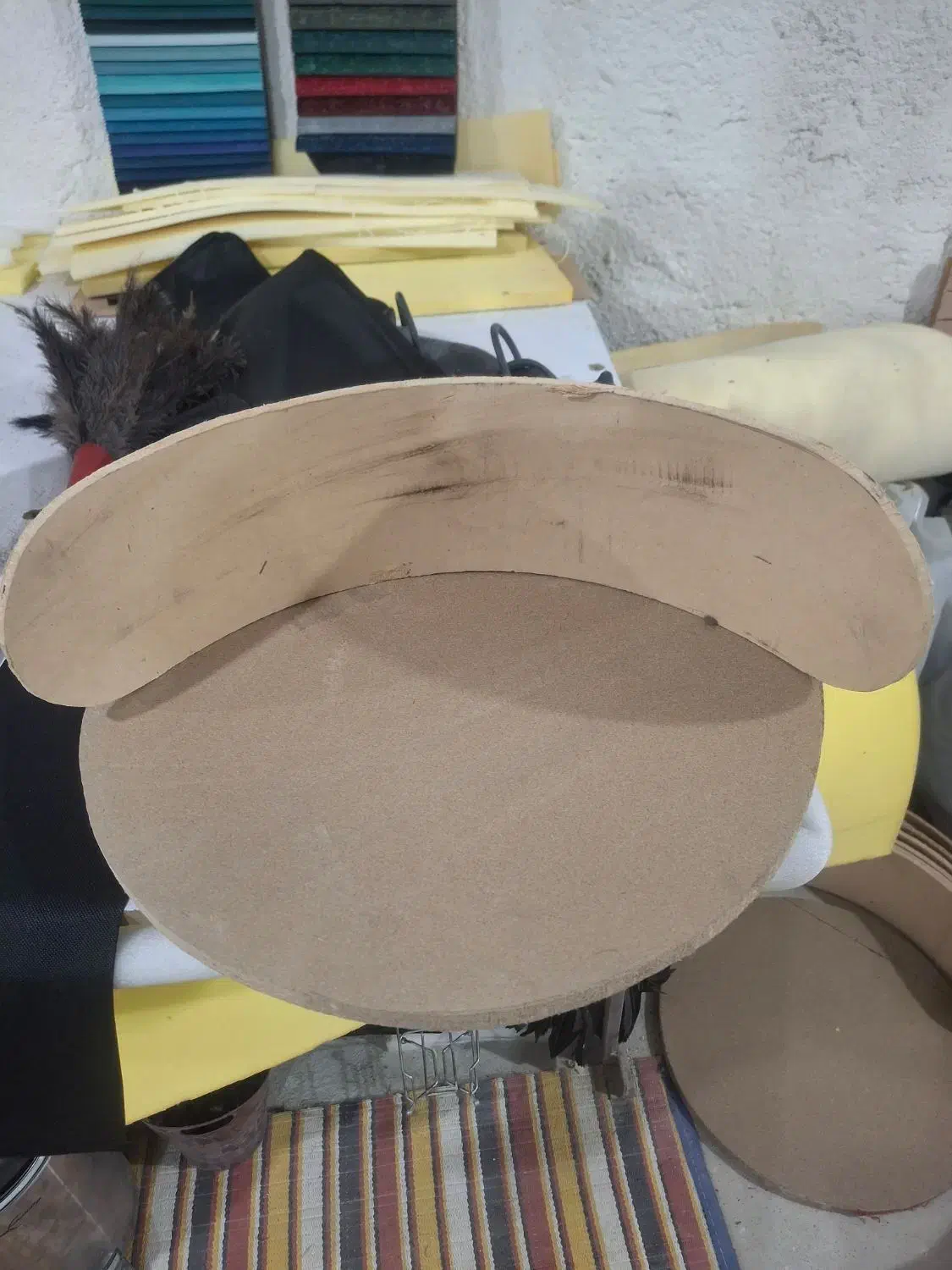 چوب گرد و نیم حلال|خدمات پیشه و مهارت|اصفهان, قهجاورستان|دیوار