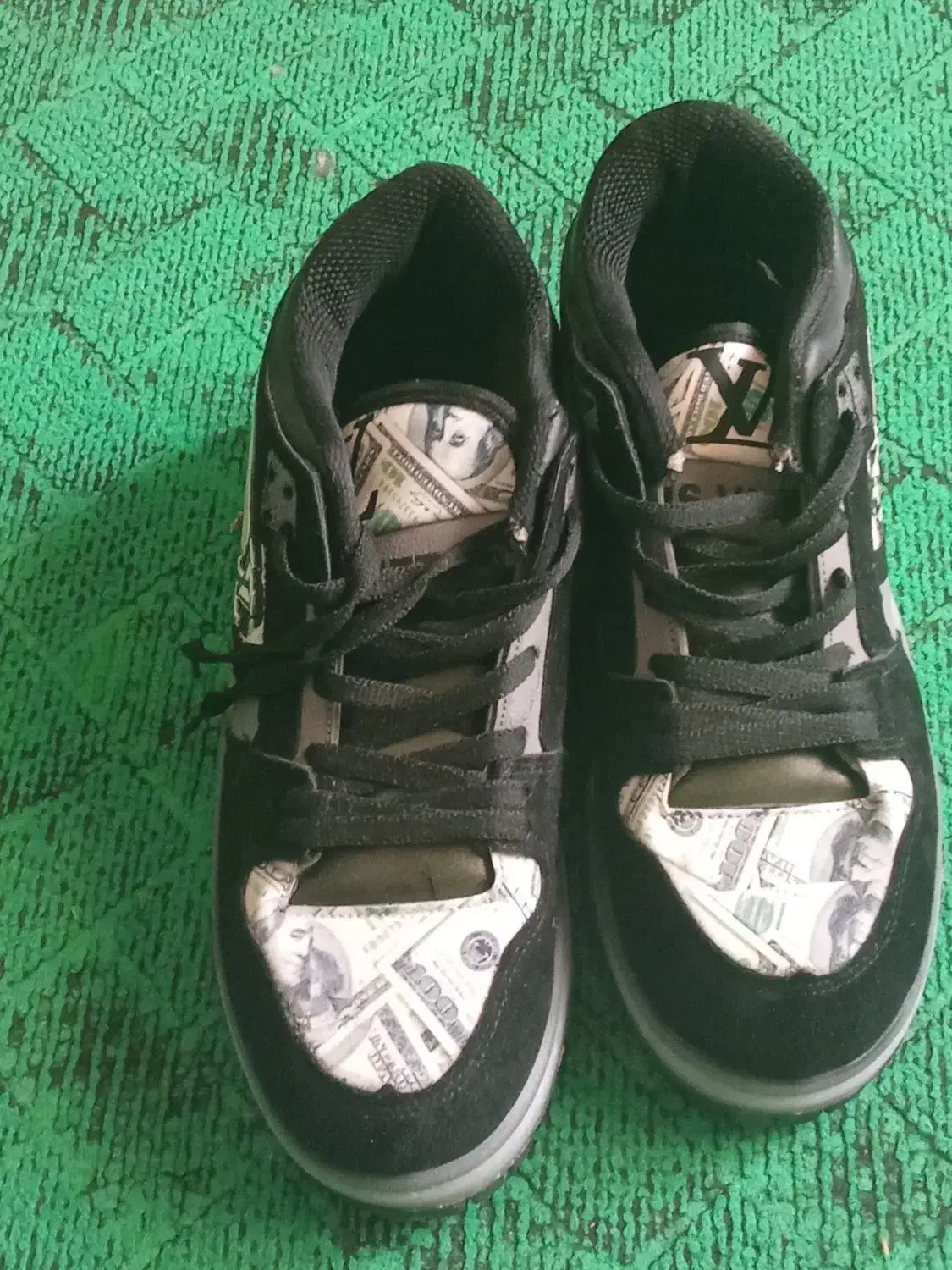 کفش|کفش و لباس بچه|میناب, |دیوار