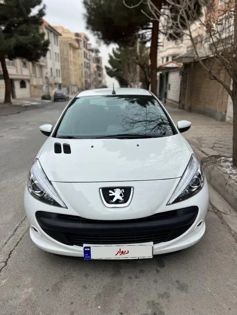 پژو ۲۰۷ مدل ۹۵ بی رنگ و بی خط وخش غری|خودرو سواری و وانت|تهران, بوستان چیتگر|دیوار