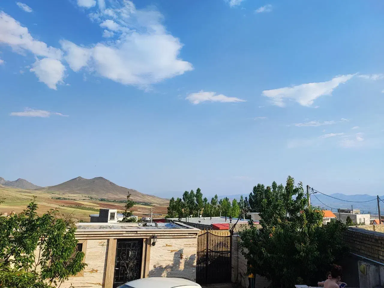 منزل ویلایی کوهپایه ای|فروش خانه و ویلا|صائین قلعه, |دیوار