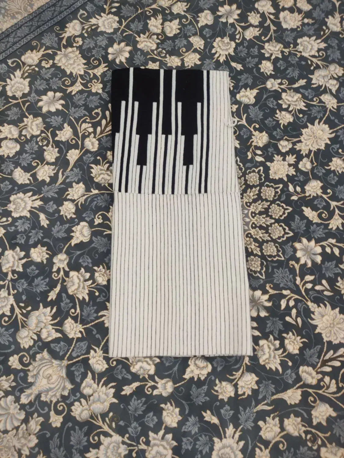 چوقا کیارسی بافت|لباس|فولادشهر, C1|دیوار