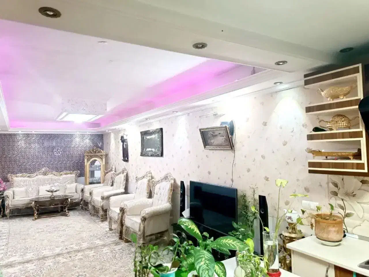 67 متر غرق در نور / همسایگان مهربان و محترم|اجارهٔ آپارتمان|تهران, مسعودیه|دیوار