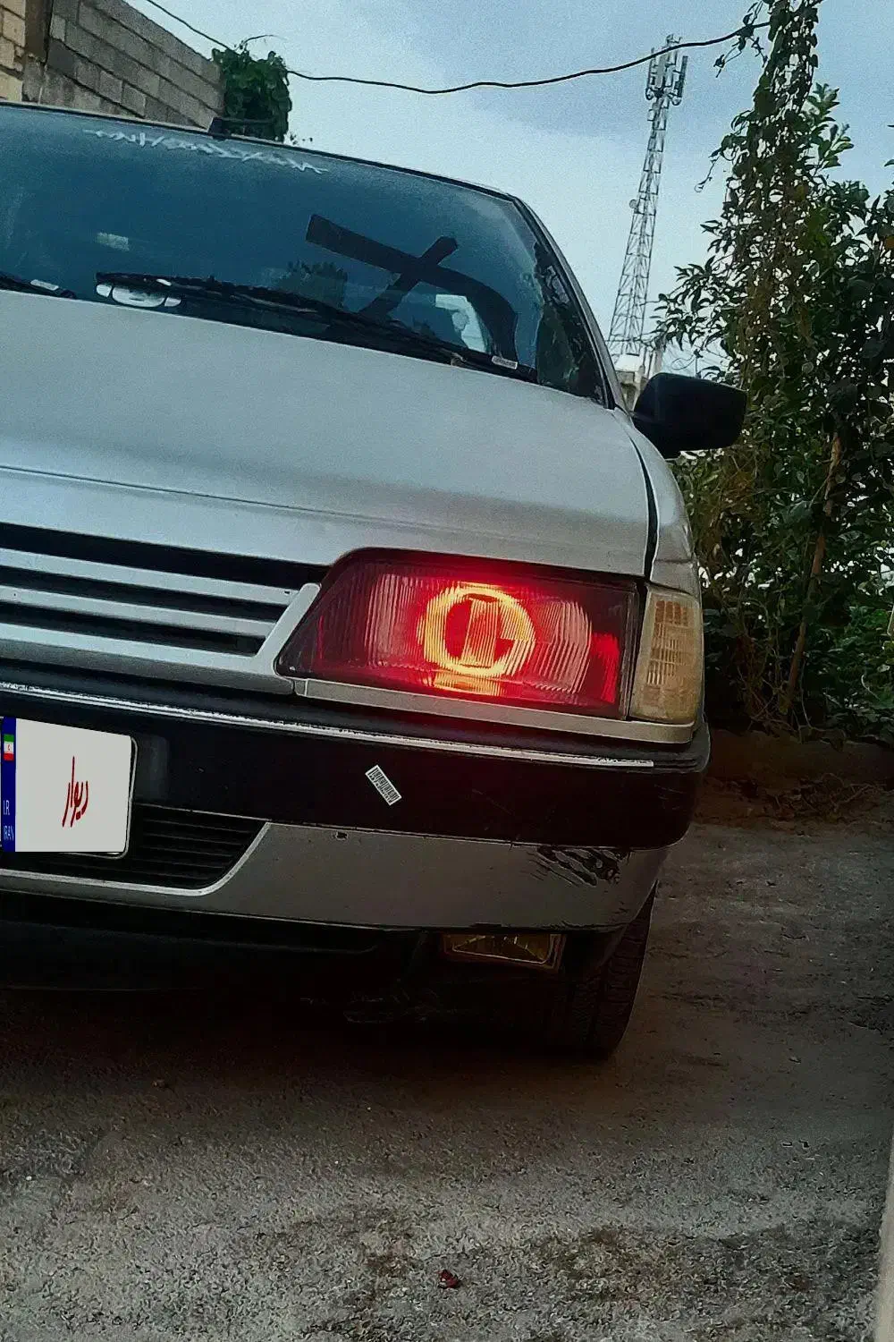 405مدل ۹۴|خودرو سواری و وانت|شیراز, گچی|دیوار