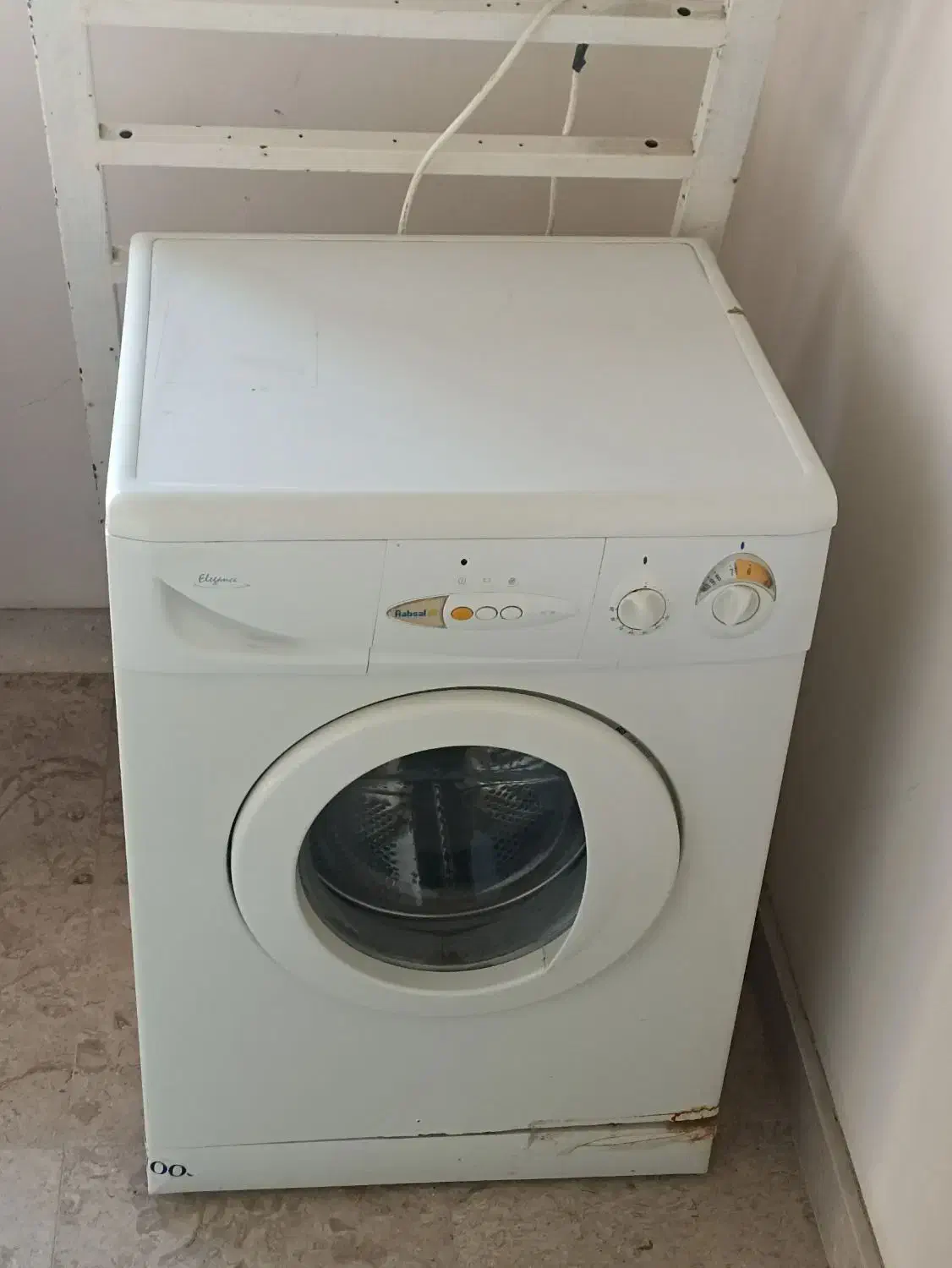 لباس شویی|ماشین لباسشویی و خشک‌کن لباس|چالوس, |دیوار