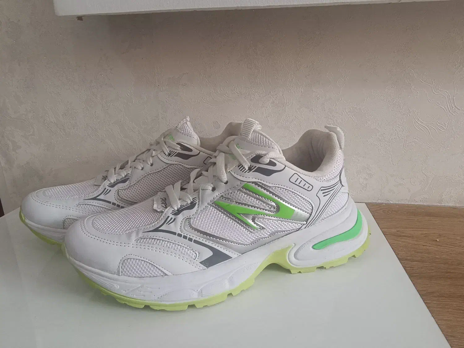 کتونی نیوبالانس سایز ۴۳|کیف، کفش، کمربند|لنجان, |دیوار