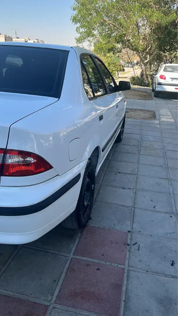 سمند lx مدل ۹۸ تمام فابریک استثنایی|خودرو سواری و وانت|شیراز, منطقه هوایی شهید دوران|دیوار