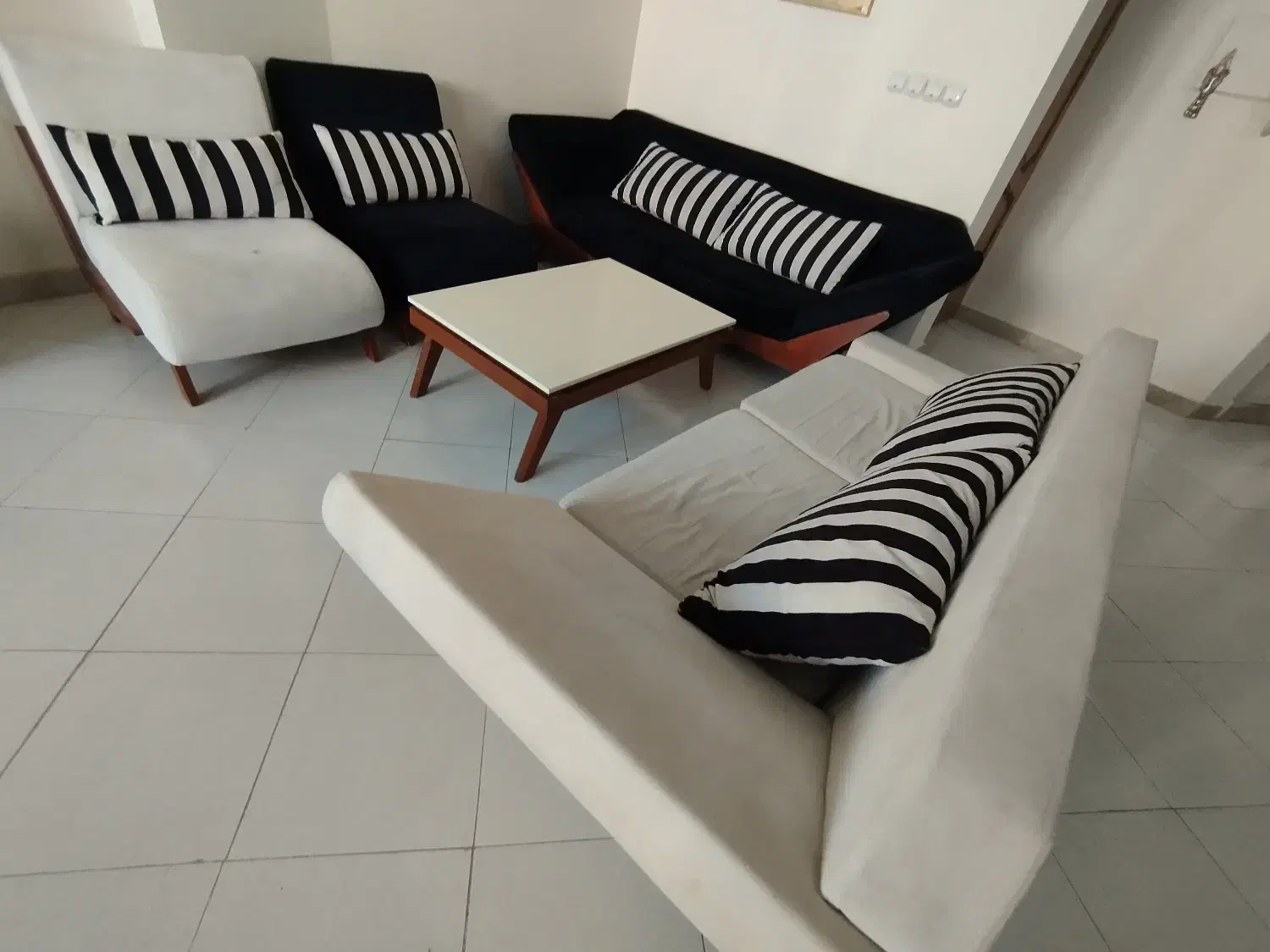 مبل راحتی|مبلمان خانگی و میز عسلی|تهران, گلستان (شهرک راه آهن)|دیوار