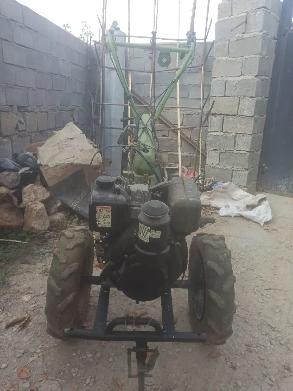 ادوات کشاورزی|خدمات باغبانی و درختکاری|آشخانه, |دیوار