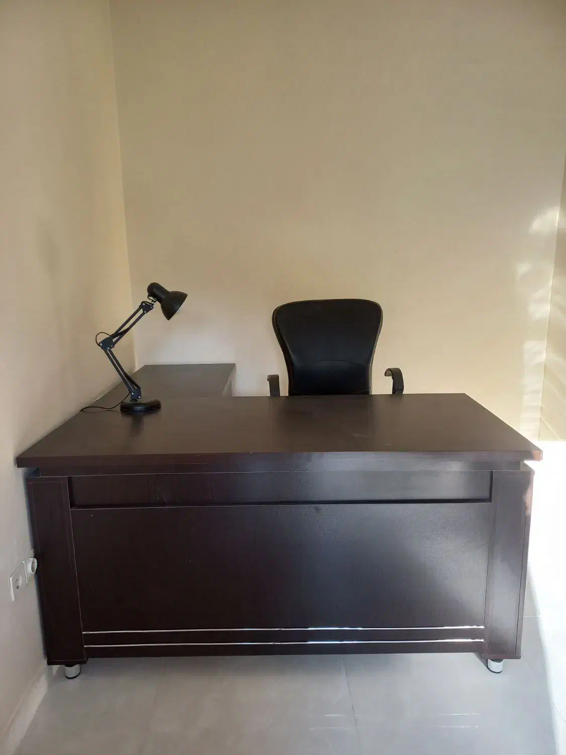 فروش میز مدیریتی ، میز تحریر و کتابخانه|دفتر کار|هشتگرد, فاز ۳ مهستان|دیوار