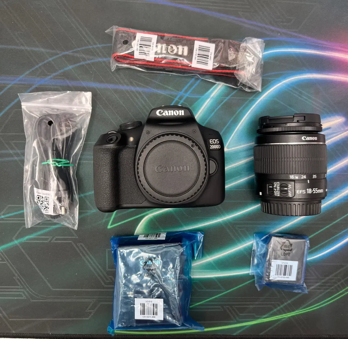 دوربین canon 2000d kit 18-55 is|دوربین عکاسی و فیلم‌برداری|تهران, بازار|دیوار