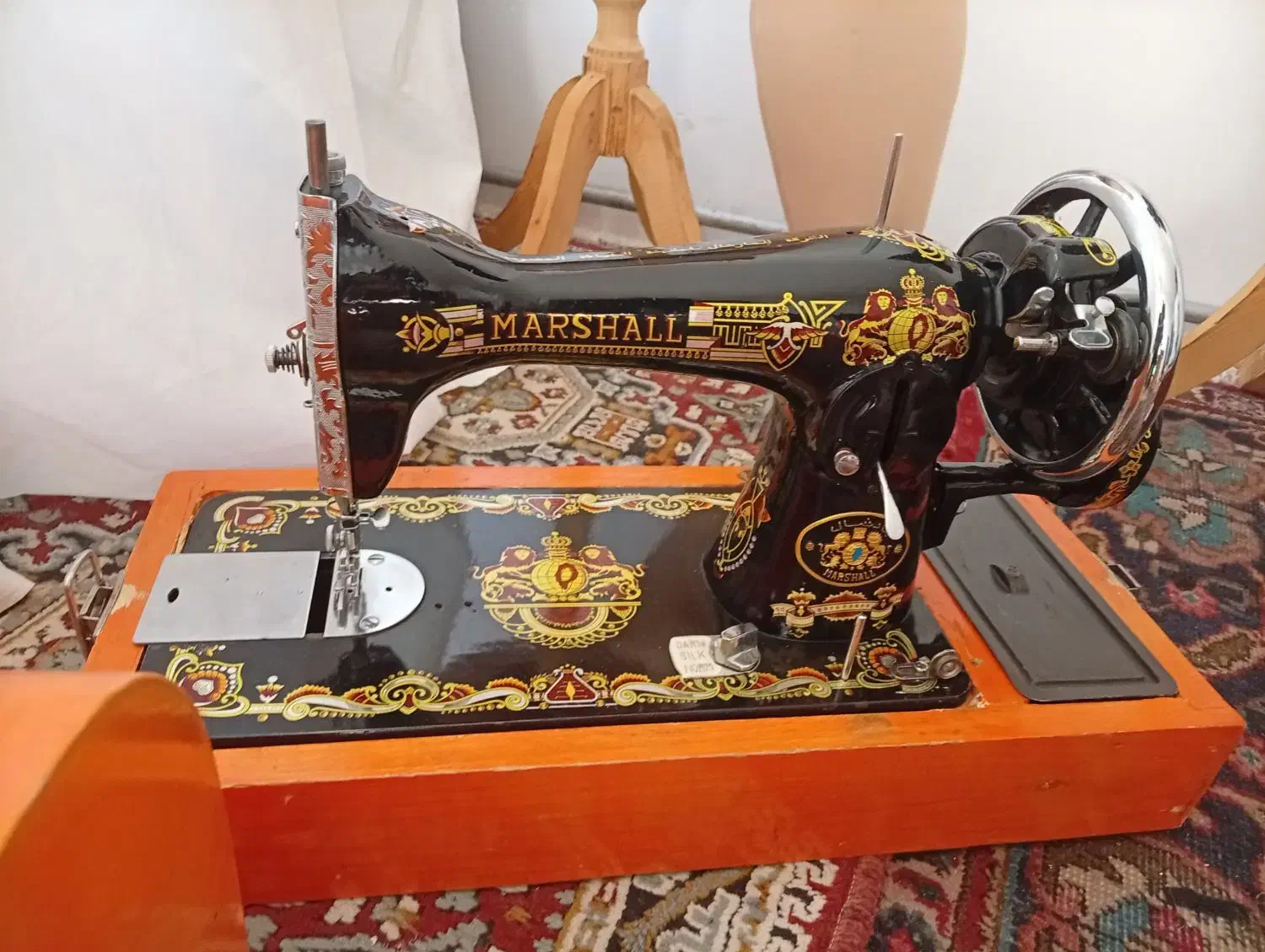 چرخ خیاطی|چرخ خیاطی و ریسندگی|خوی, |دیوار