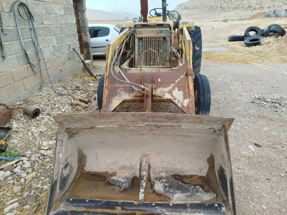 فروش تراکتور رومانی|خودرو سنگین|ارسنجان, |دیوار