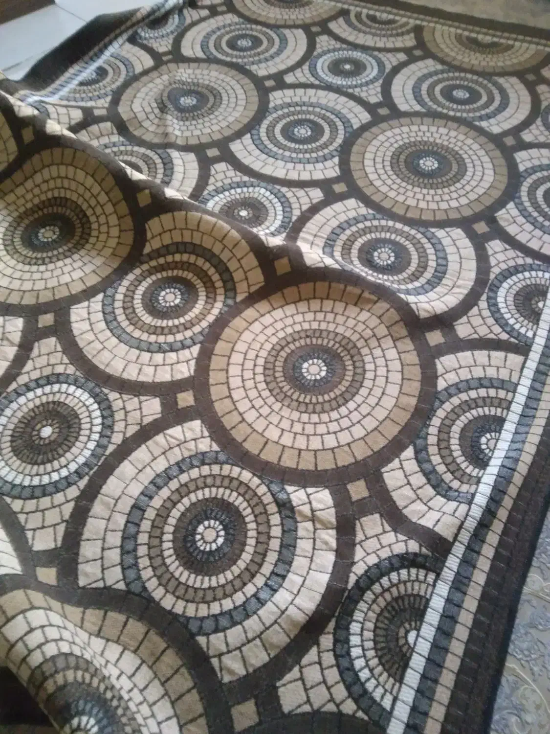 روفرشی|روفرشی|دوگنبدان, |دیوار