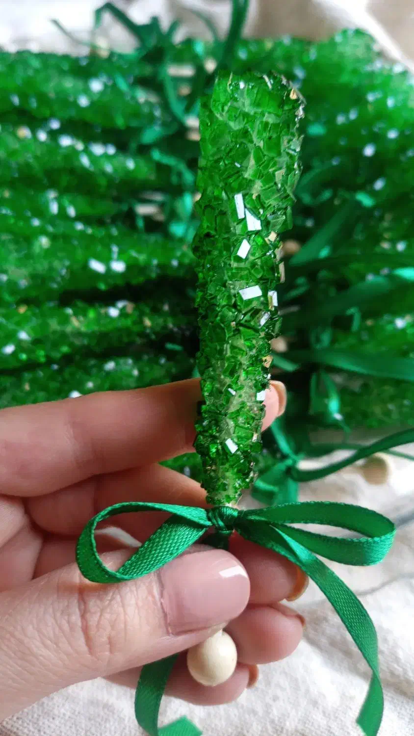 نبات مذهبی|خوردنی و آشامیدنی|قم, دروازه چوبی|دیوار