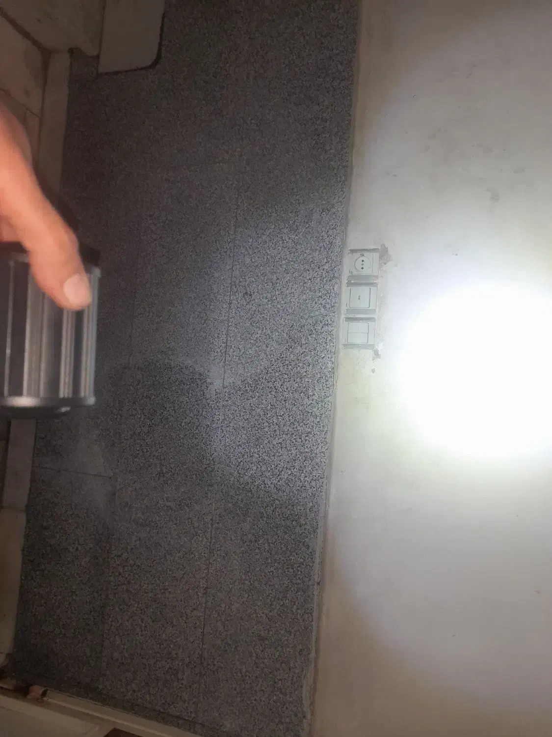 پروژکتور ال ای دی 12ولت ضدآب آفرودی|لامپ و چراغ|تبریز, |دیوار